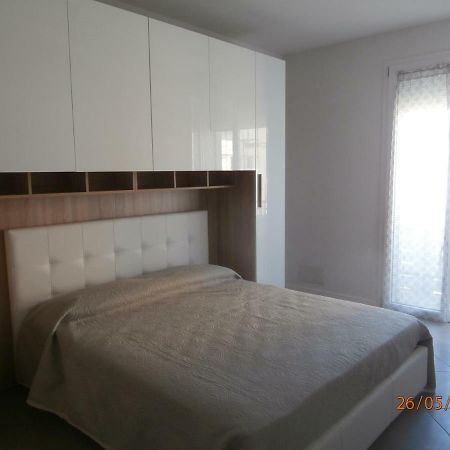Nuovo Bilocale In Via Lagomaggio, 31 Rimini Exteriör bild