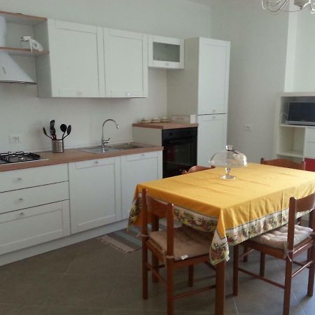Nuovo Bilocale In Via Lagomaggio, 31 Rimini Exteriör bild