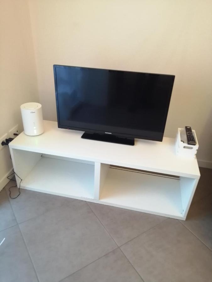 Nuovo Bilocale In Via Lagomaggio, 31 Rimini Exteriör bild
