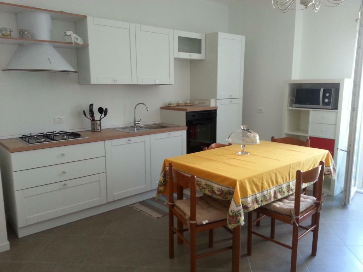 Nuovo Bilocale In Via Lagomaggio, 31 Rimini Exteriör bild