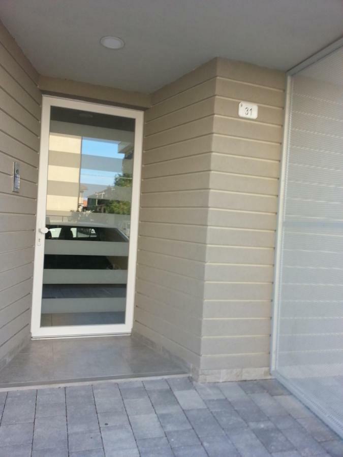 Nuovo Bilocale In Via Lagomaggio, 31 Rimini Exteriör bild